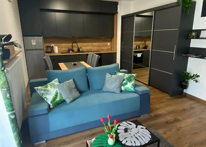 Em Room